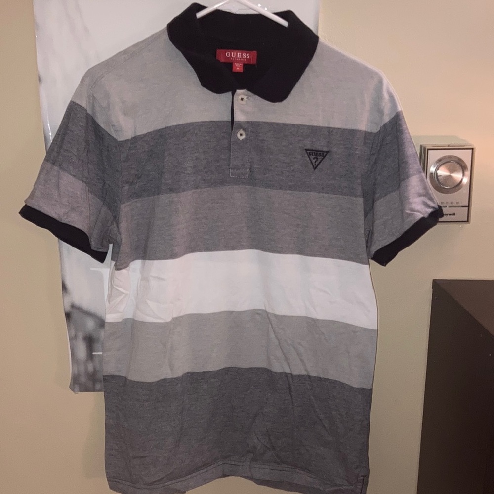 GUESS MEN LOS ANGELES button-down T-Shirt.